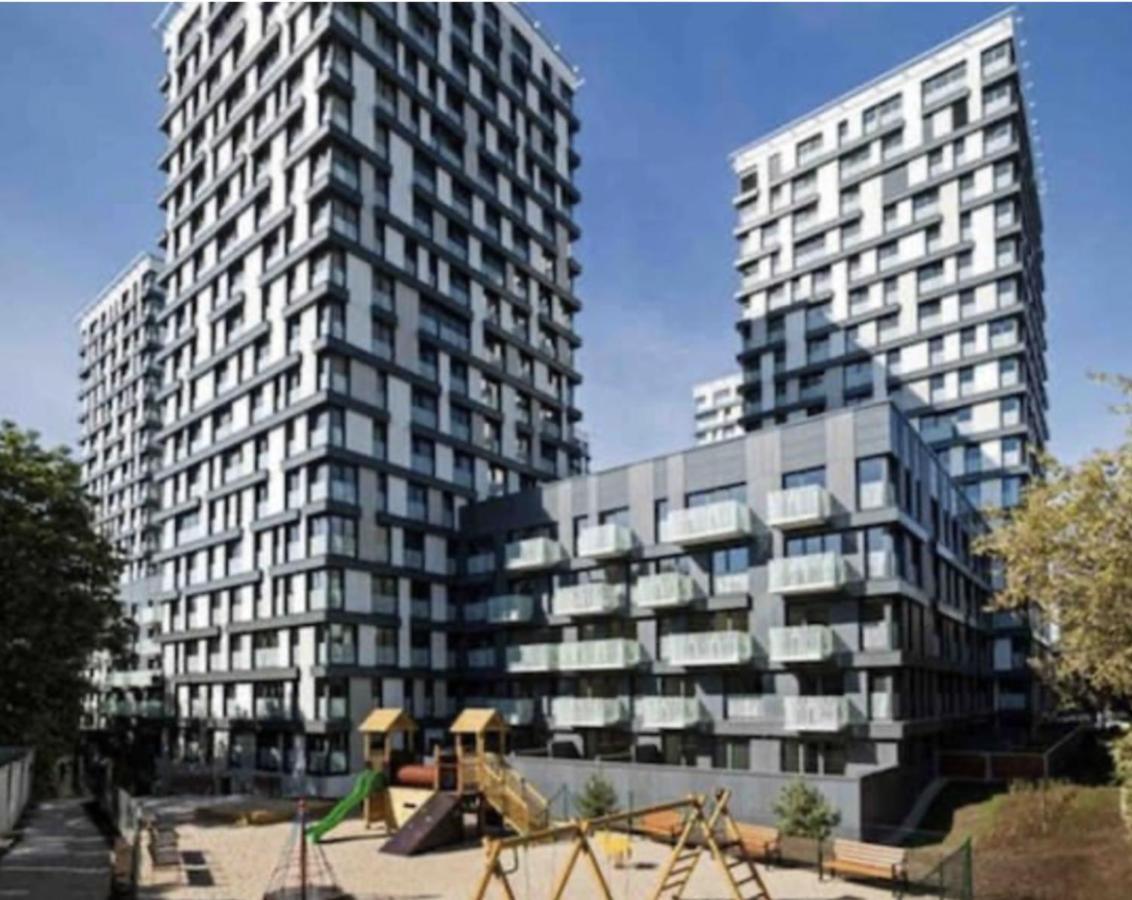 Residence Garden Tower S Balkonem, Garaz Prague Ngoại thất bức ảnh